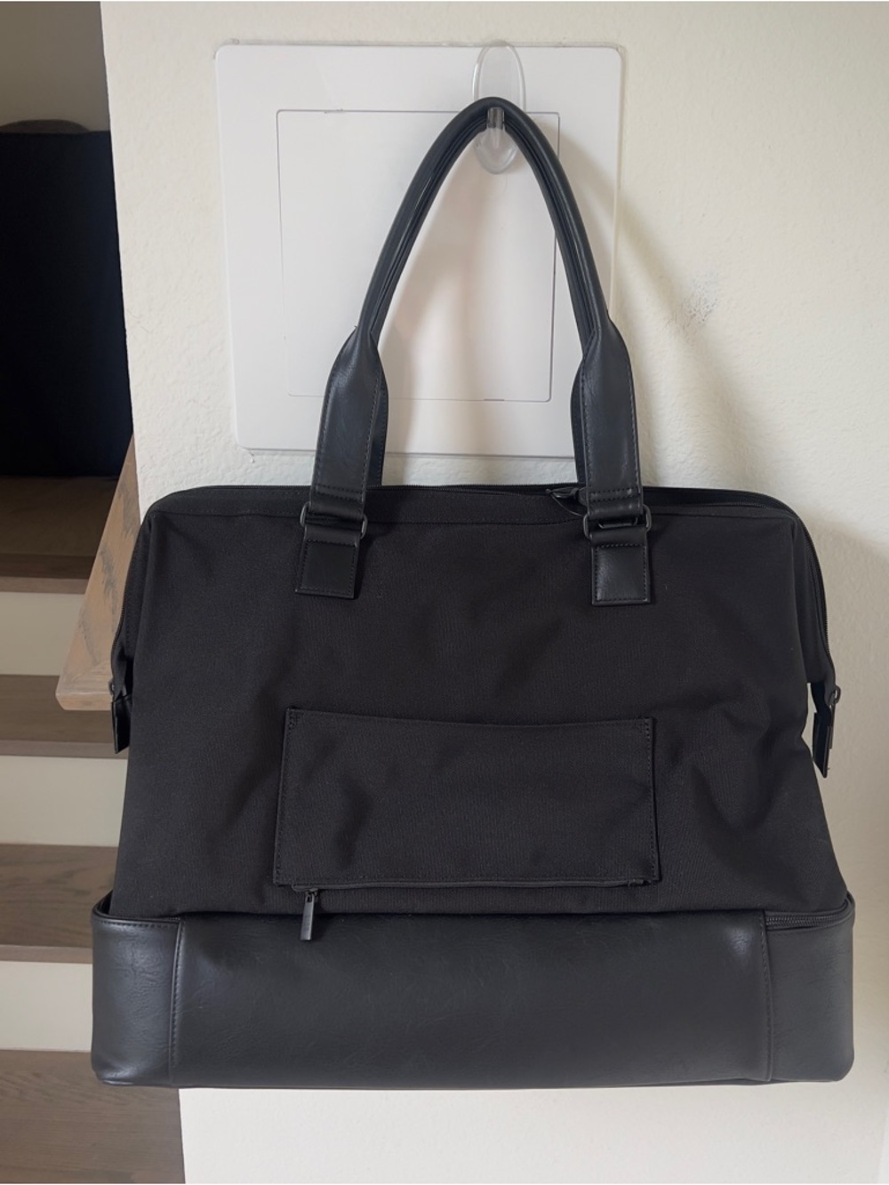 BEIS The Weekender Travel Bag Carryon Bag - Black - NWOT - Picture 3 of 8